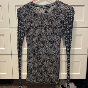 BCBG long sleeved layering top